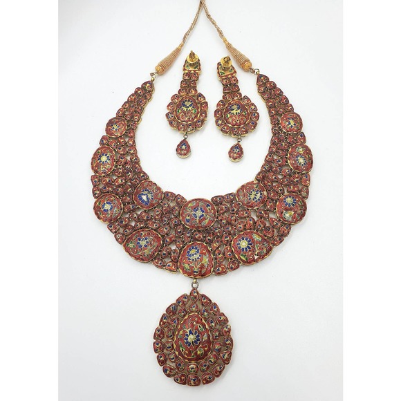 Indian 18Kt Rose Cut Diamond Necklace With Earrings - Picture 4 of 6